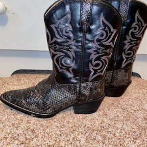 Kids Durango cowboy boots 8.5
